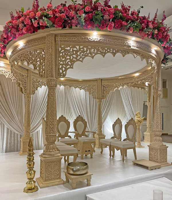 Wooden Mandap at Meridian Grand